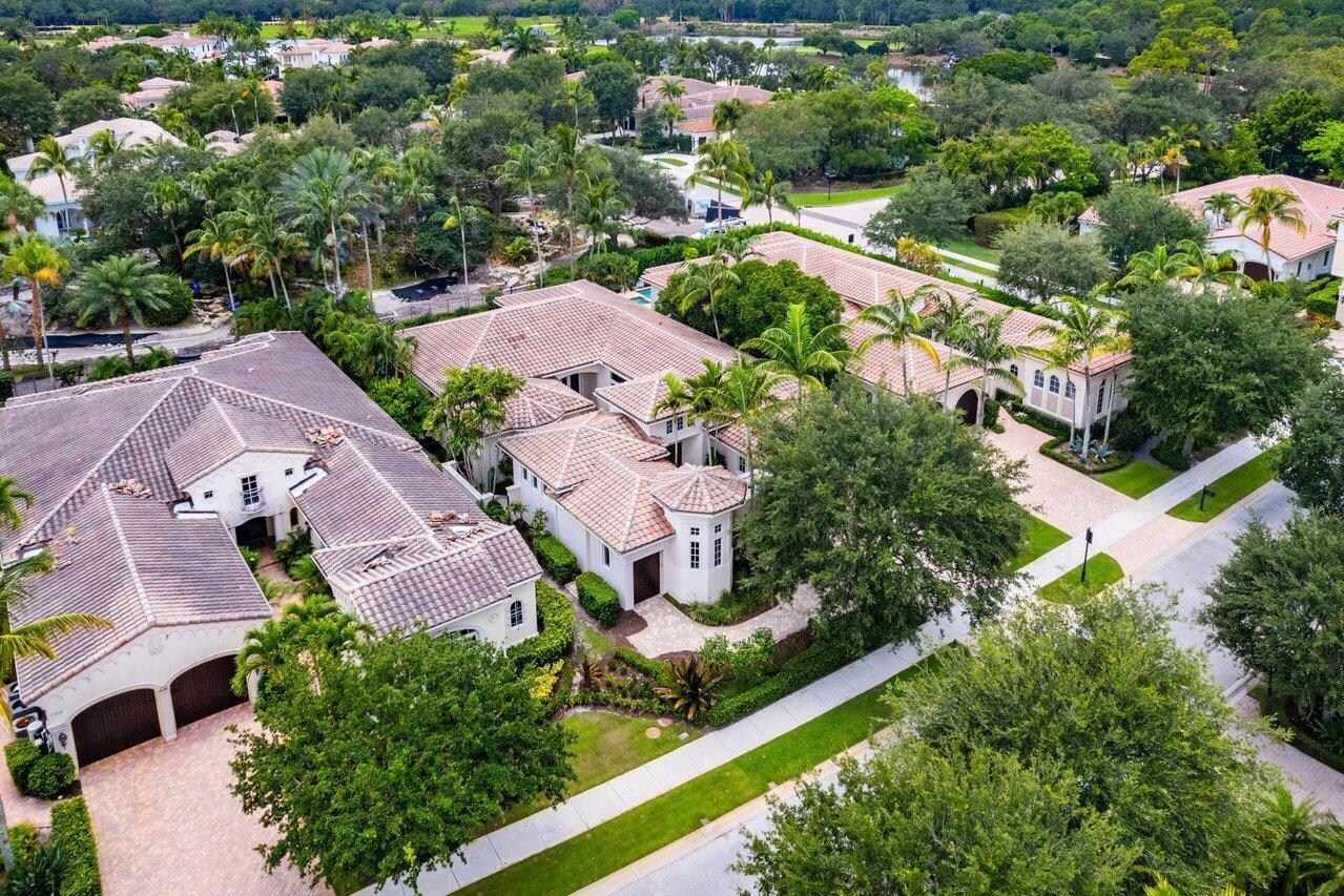 OLD PALM - Residential