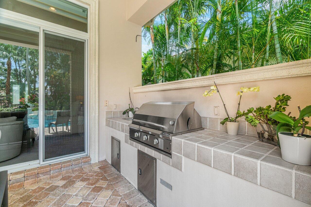 OLD PALM - Residential