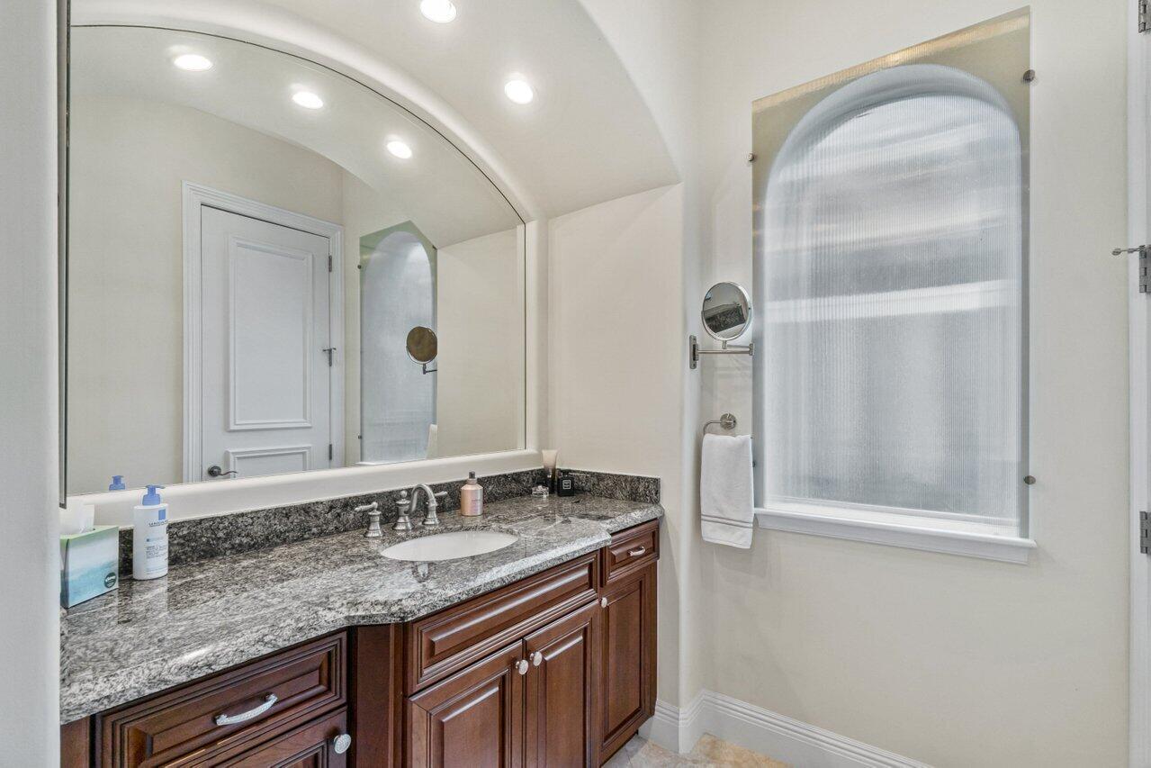 OLD PALM - Residential