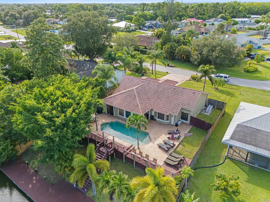 Photo of 138 NE Twylite Terrace, Port Saint Lucie, FL 34983 (MLS # R11124324)