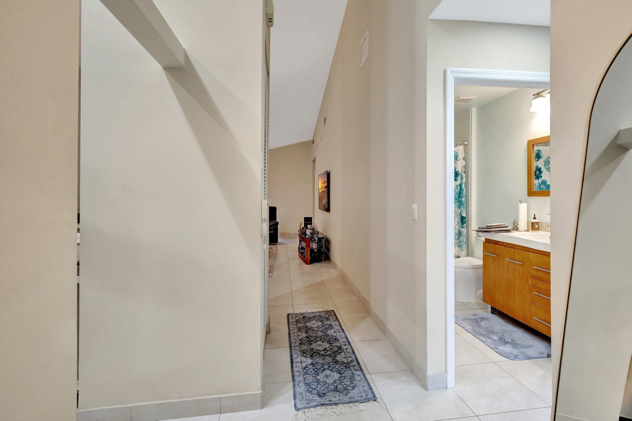 KINGS POINT IN TAMARAC - Residential
