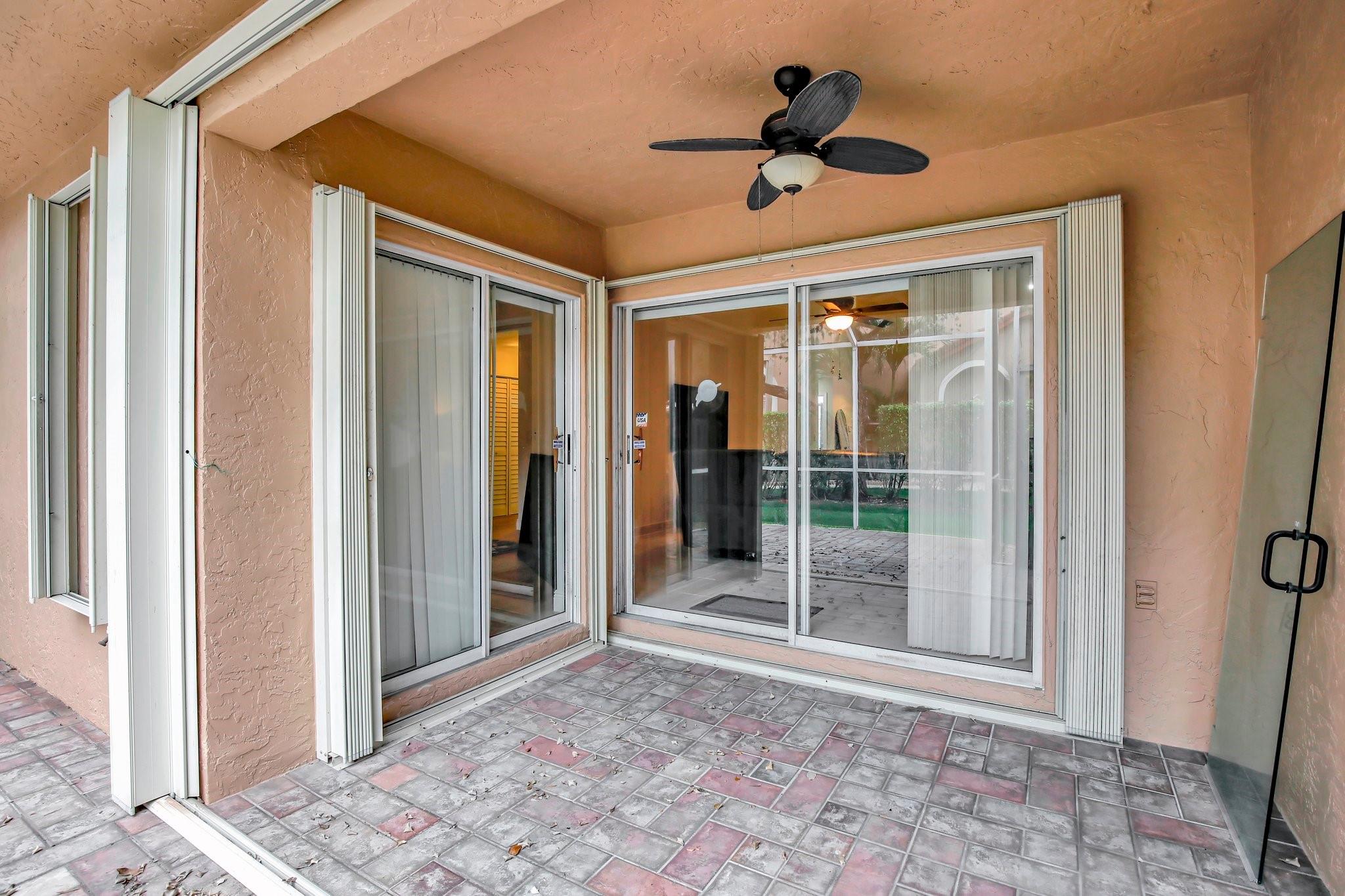 KINGS POINT IN TAMARAC - Residential