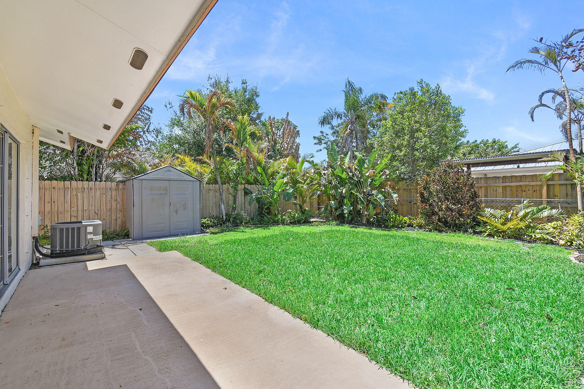 EASTRIDGE ESTATES - Residential