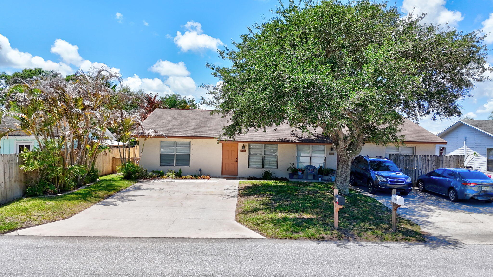 EASTRIDGE ESTATES - Residential
