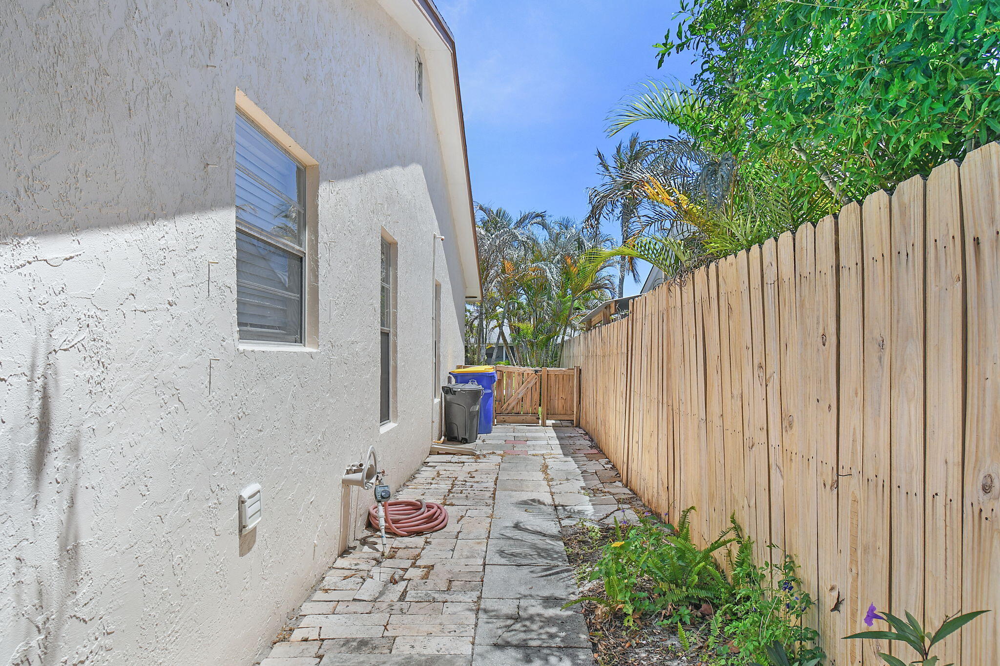 EASTRIDGE ESTATES - Residential