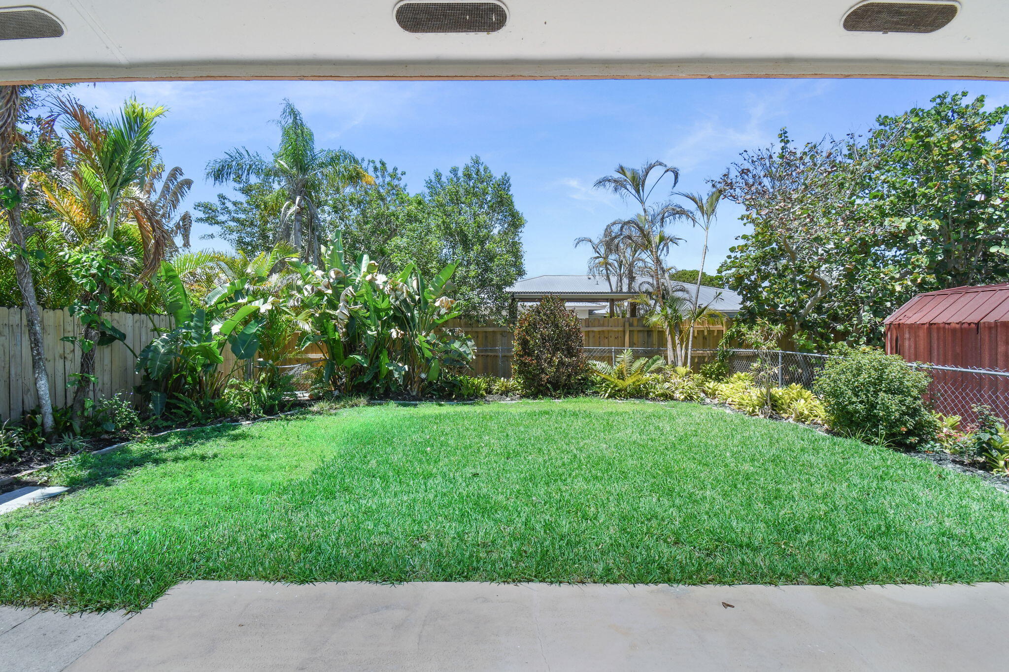EASTRIDGE ESTATES - Residential