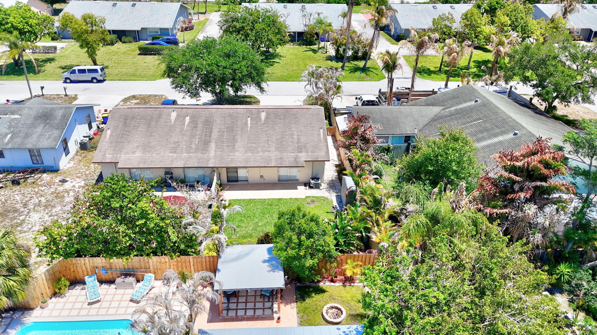 EASTRIDGE ESTATES - Residential