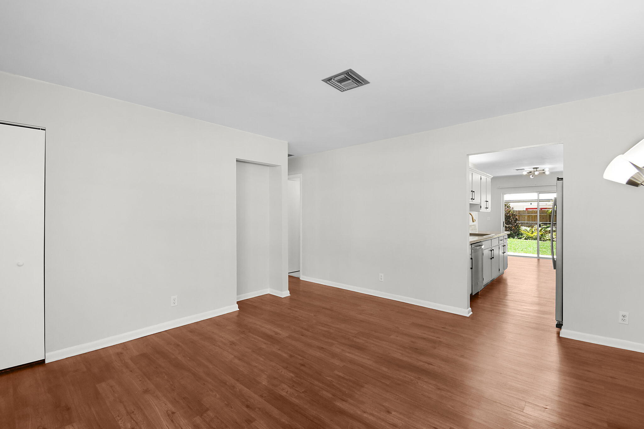 EASTRIDGE ESTATES - Residential