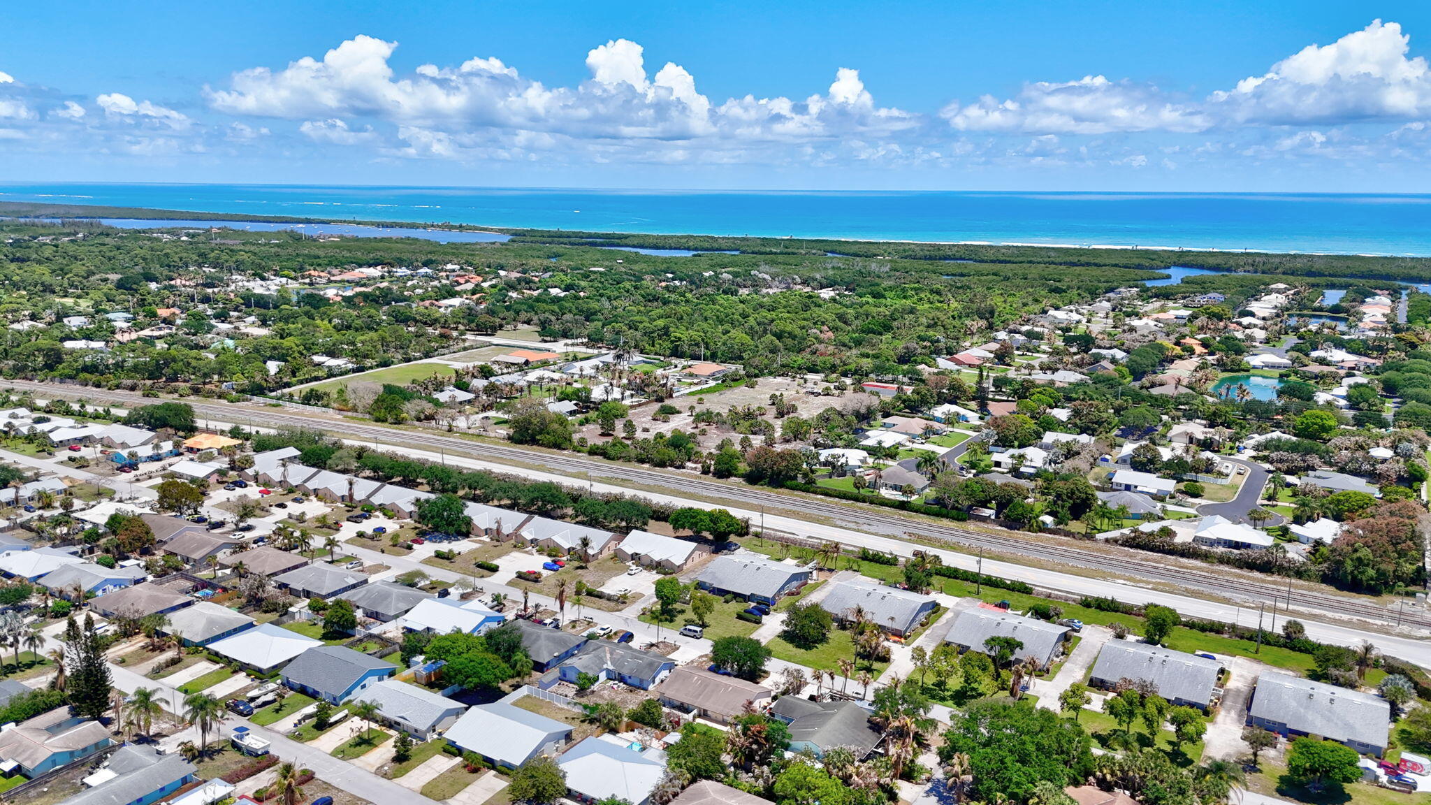 EASTRIDGE ESTATES - Residential