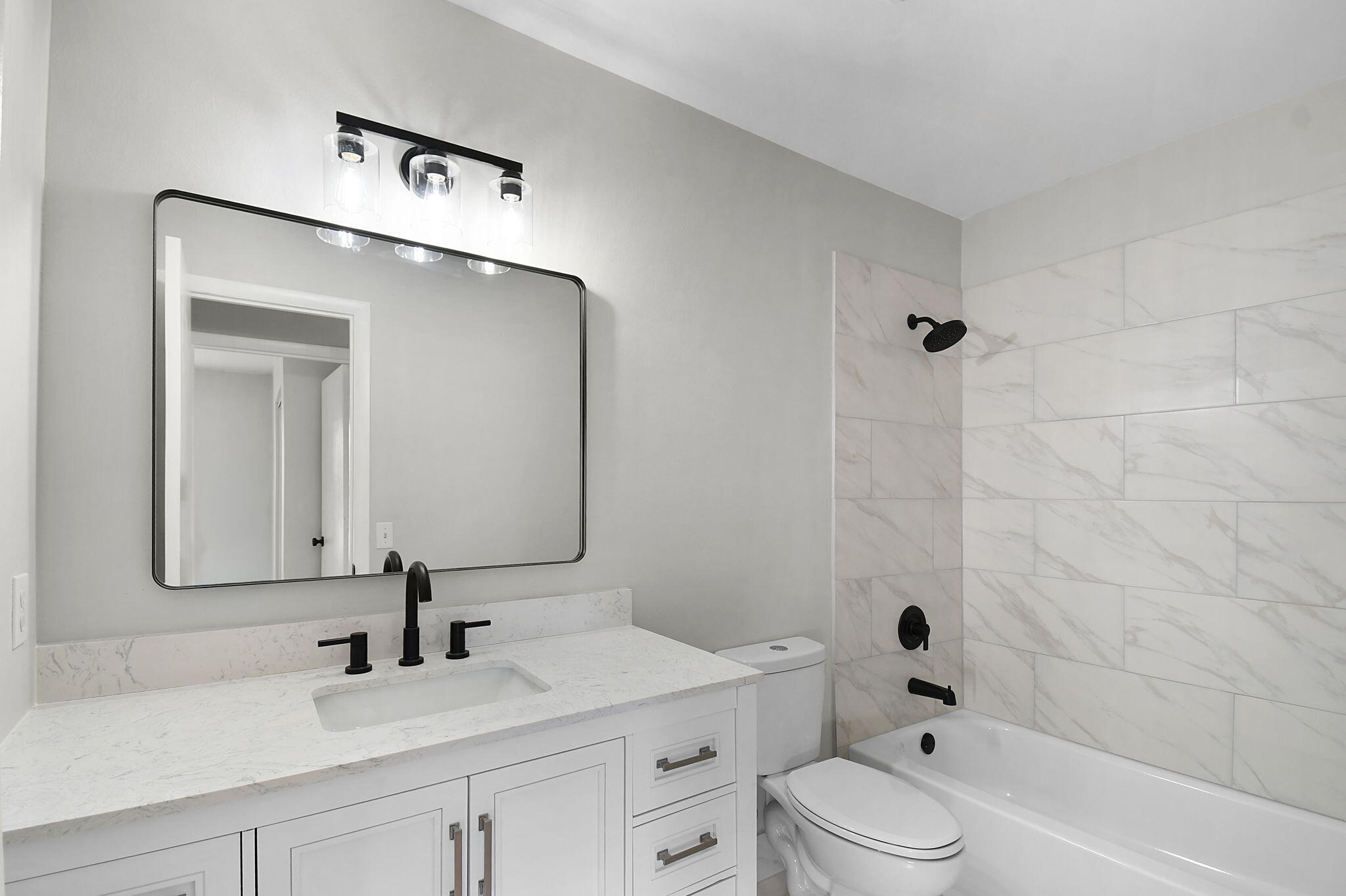 EASTRIDGE ESTATES - Residential