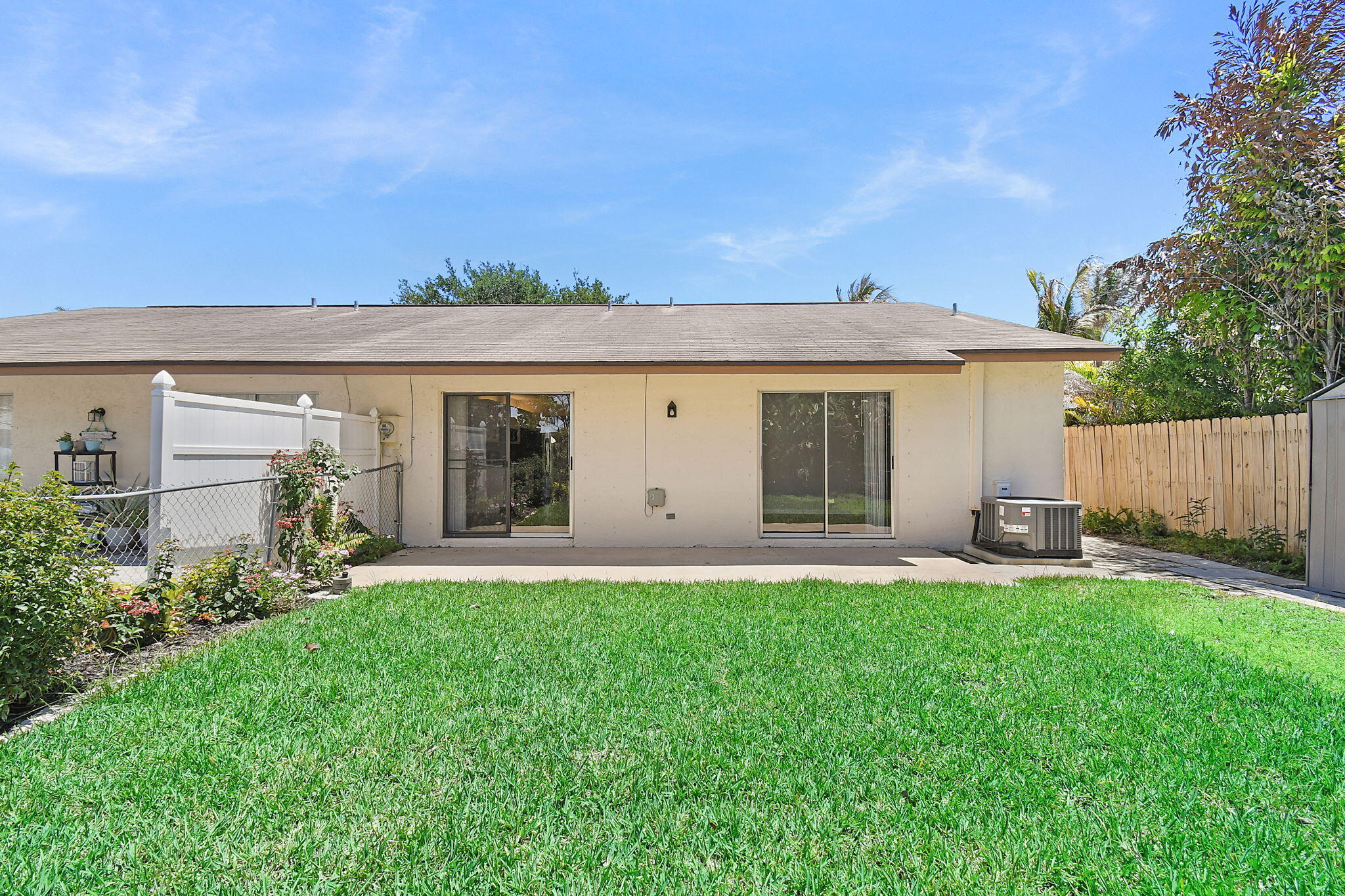 EASTRIDGE ESTATES - Residential