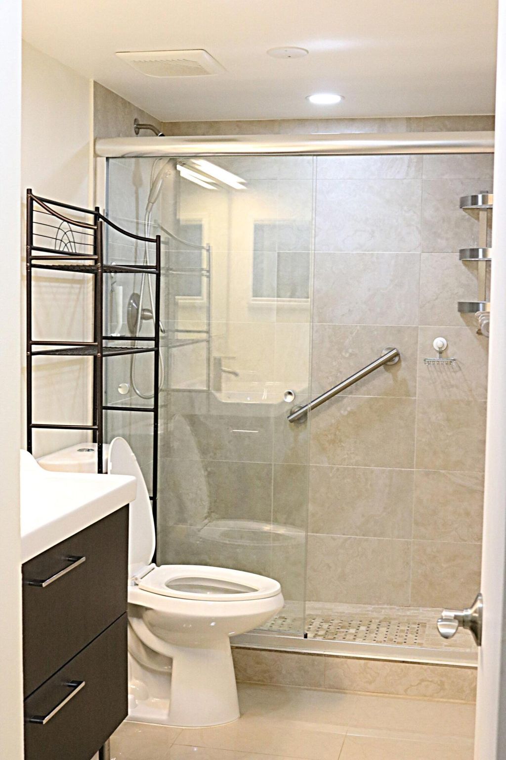 Photo of 230 NE 26th Avenue #1070, Boynton Beach, FL 33435 (MLS # B26002438)