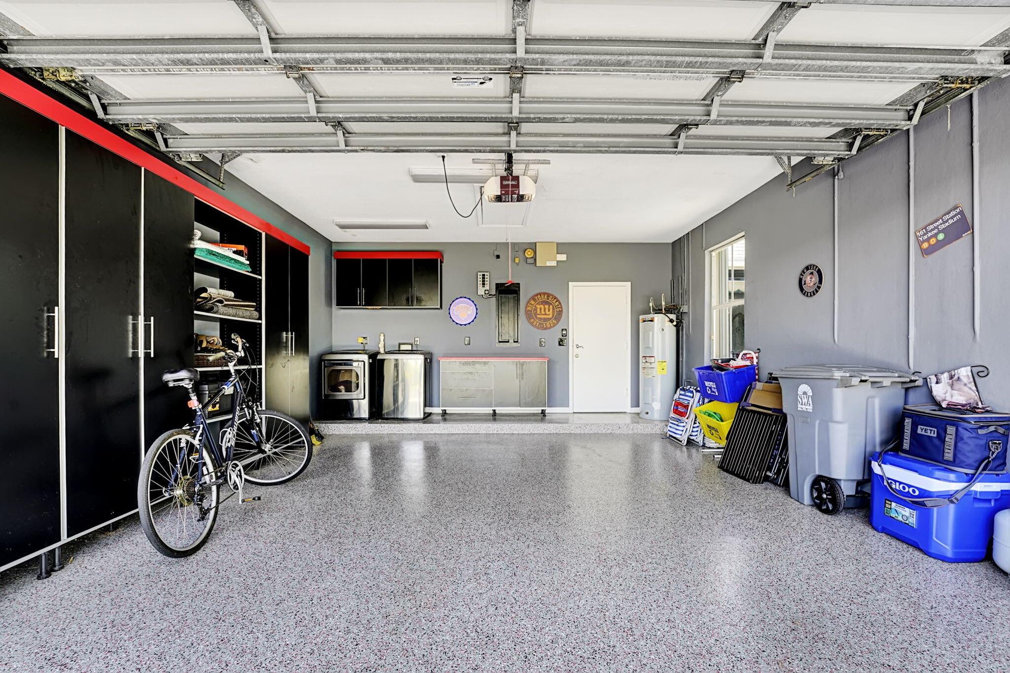 GREENS- BERMUDA VILLAGE - Residential