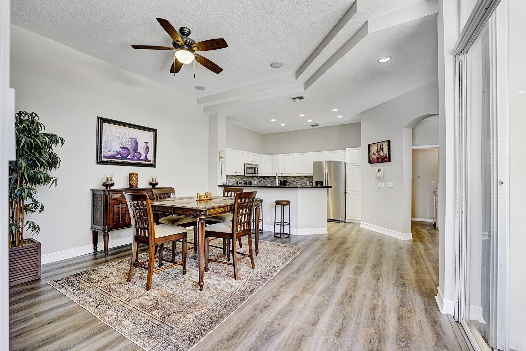 GREENS- BERMUDA VILLAGE - Residential