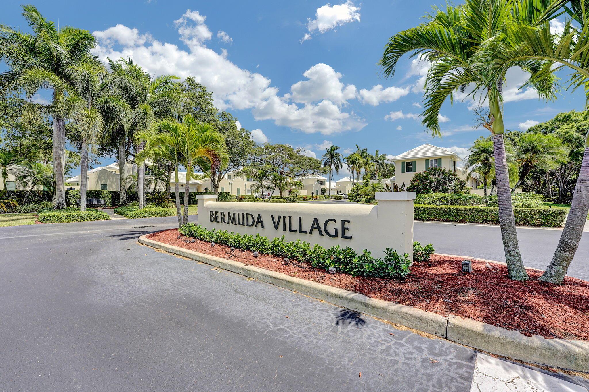 GREENS- BERMUDA VILLAGE - Residential