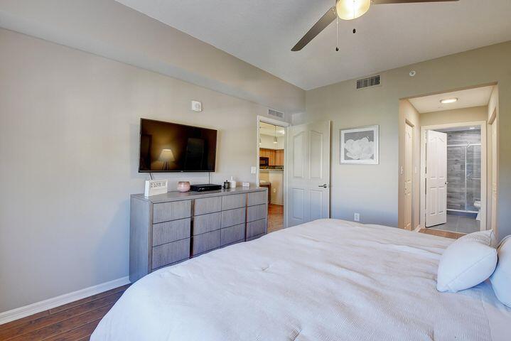 PINEAPPLE GROVE VILLAGE CONDO - Residential