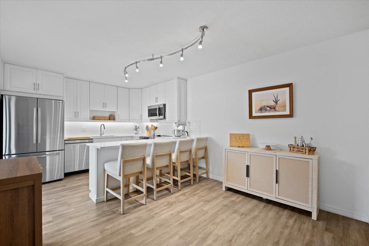 GLENWOOD TWNHS - Residential