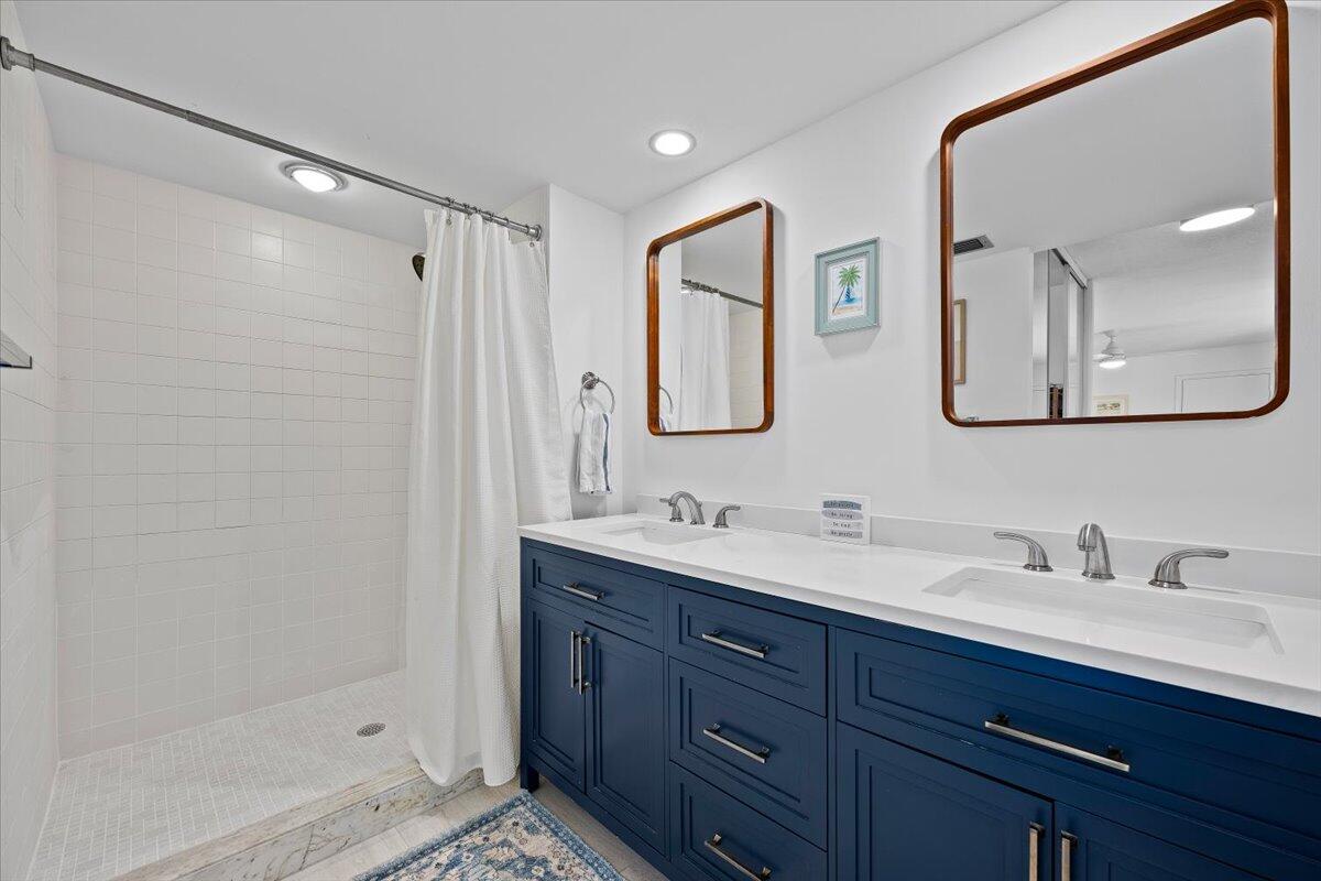 GLENWOOD TWNHS - Residential