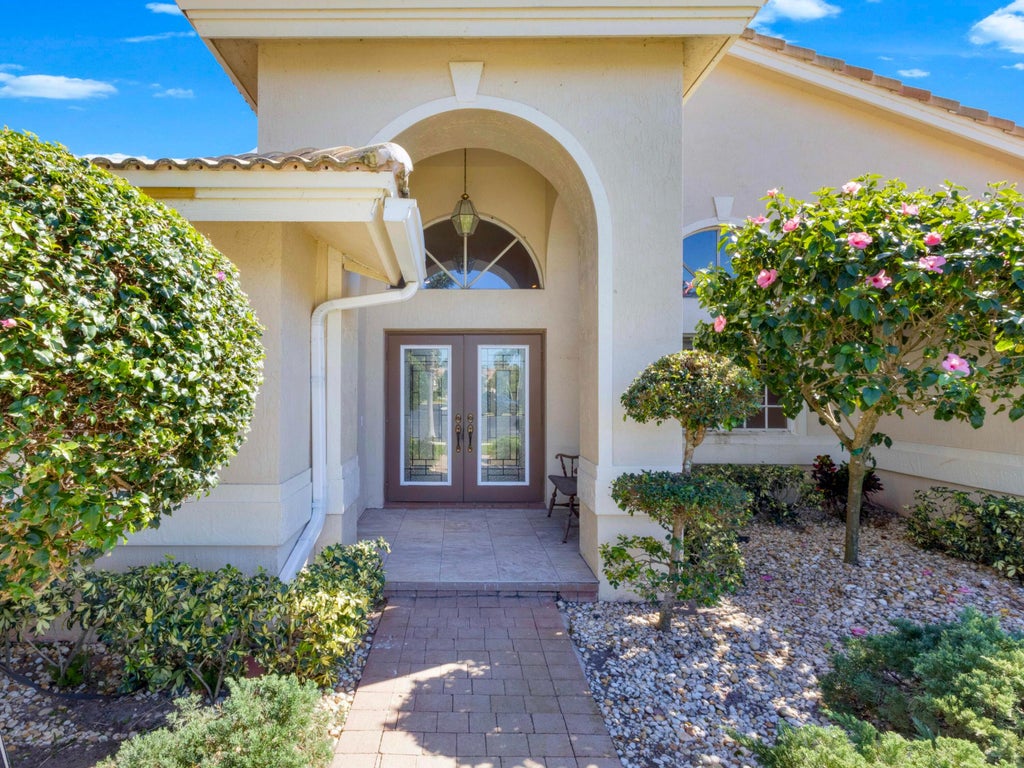 Photo of 7230 Falls Road E, Boynton Beach, FL 33437 (MLS # R11074343)