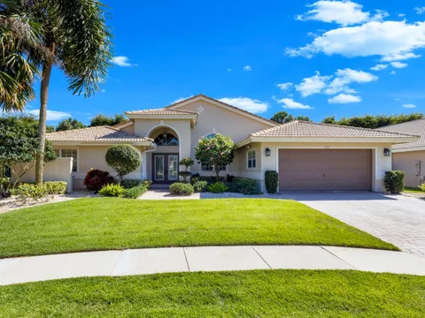 7230 Falls Road E, Boynton Beach, FL MLS: R11074343