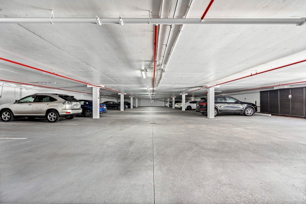 OCEAN CLUB CONDO - Residential