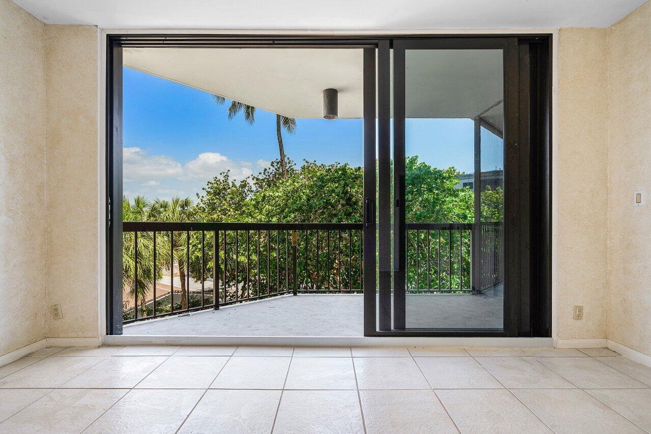 OCEAN CLUB CONDO - Residential