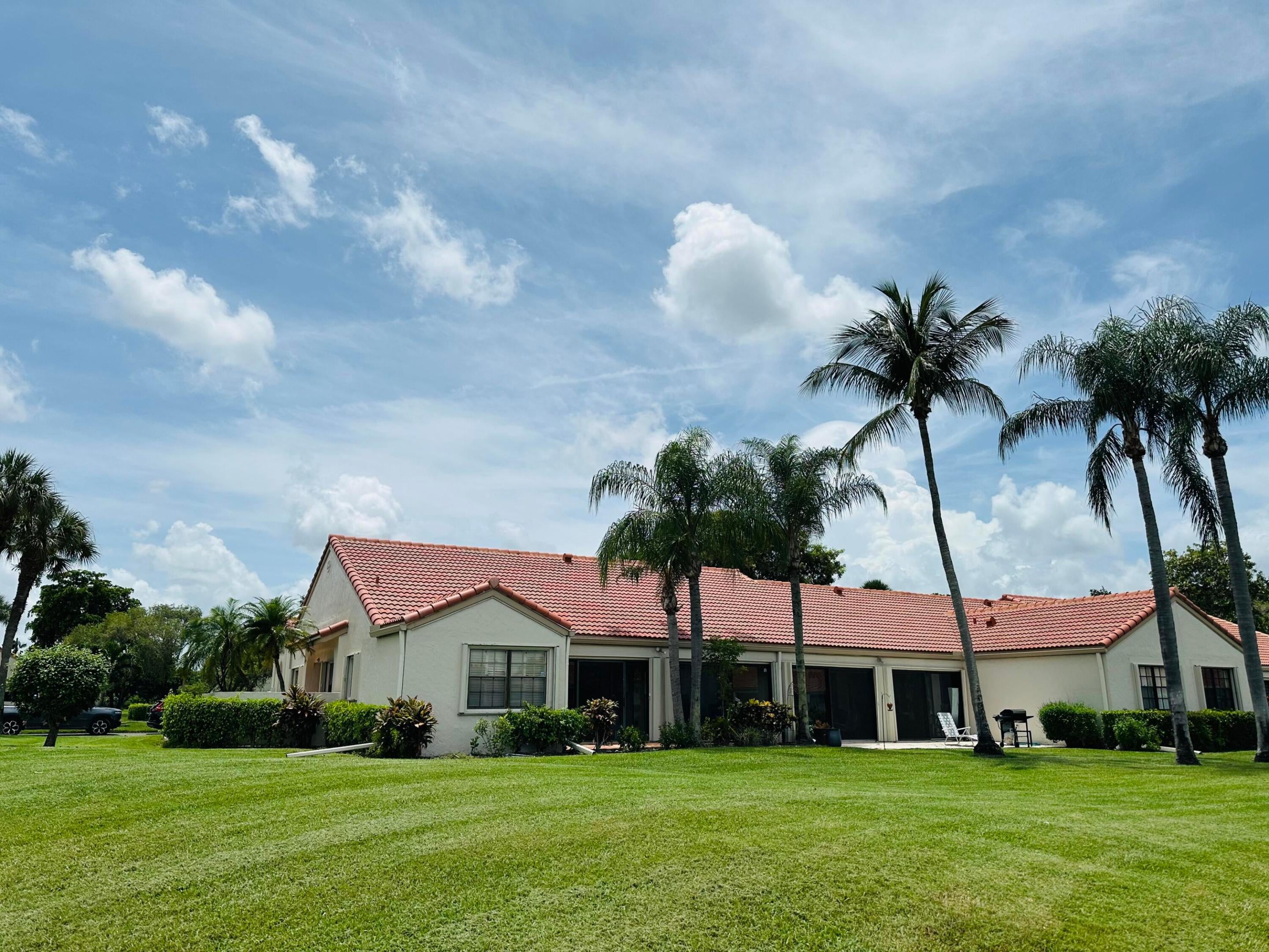 5851 PARKWALK Circle W