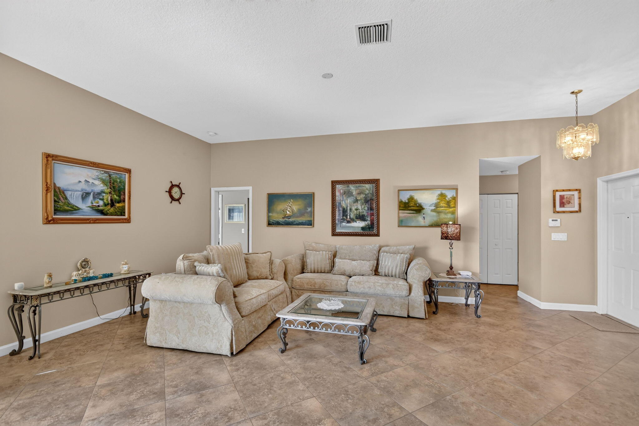 Properties 3281 Harness Circle
