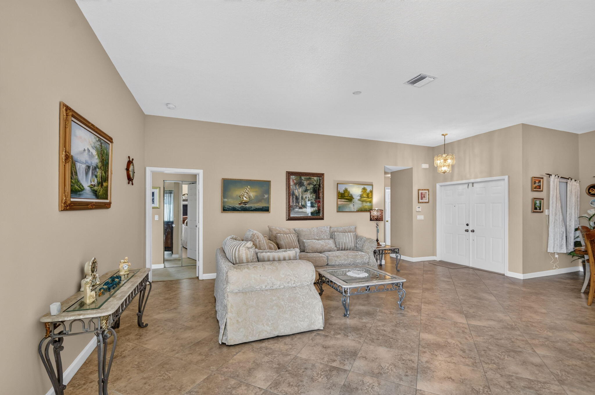 Properties 3281 Harness Circle