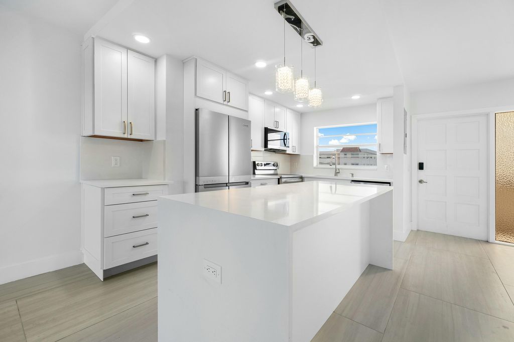 Photo of 20 Yacht Club Drive #402, North Palm Beach, FL 33408 (MLS # R11049818)