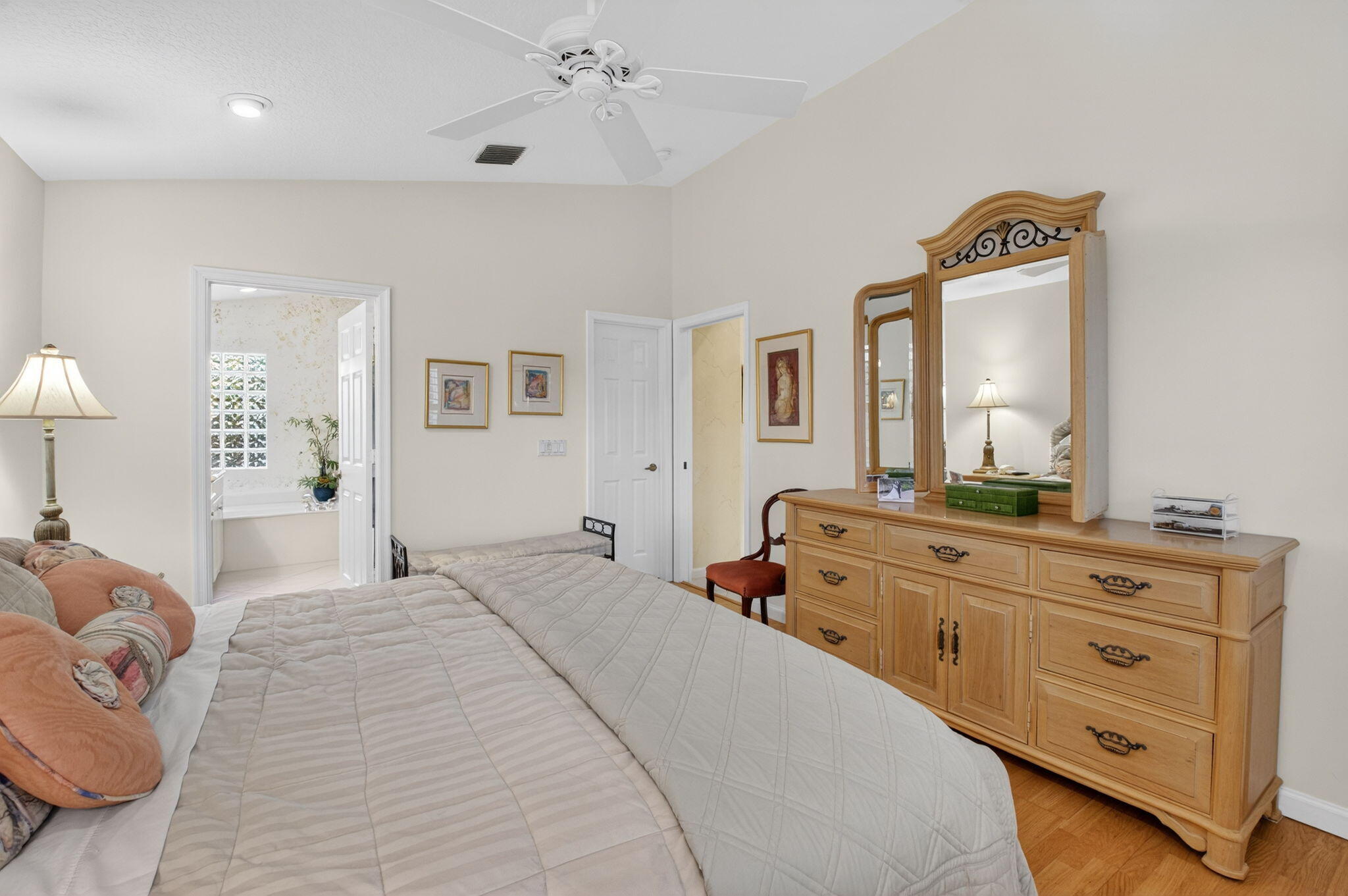 CASCADES - Residential