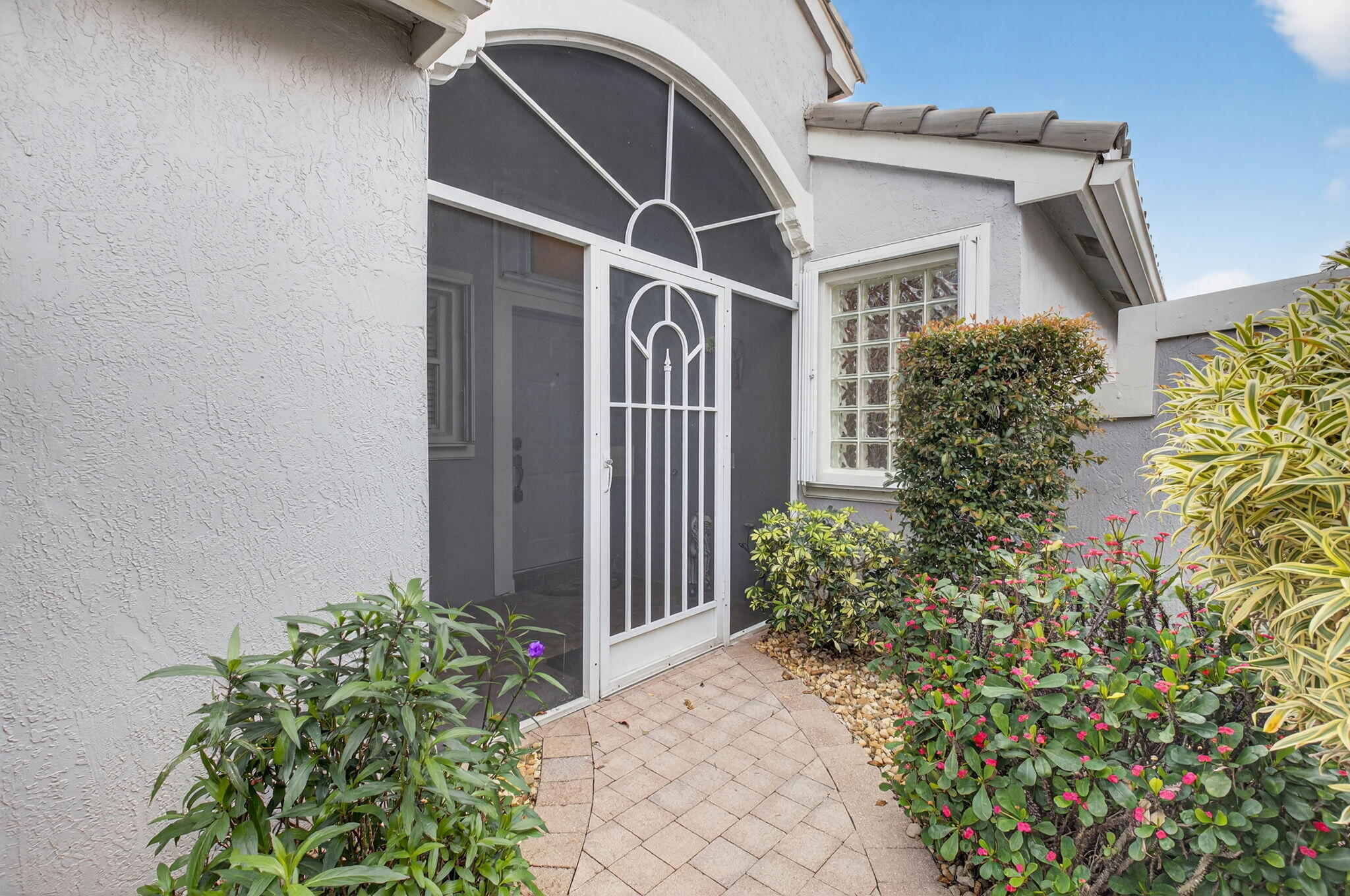 CASCADES - Residential