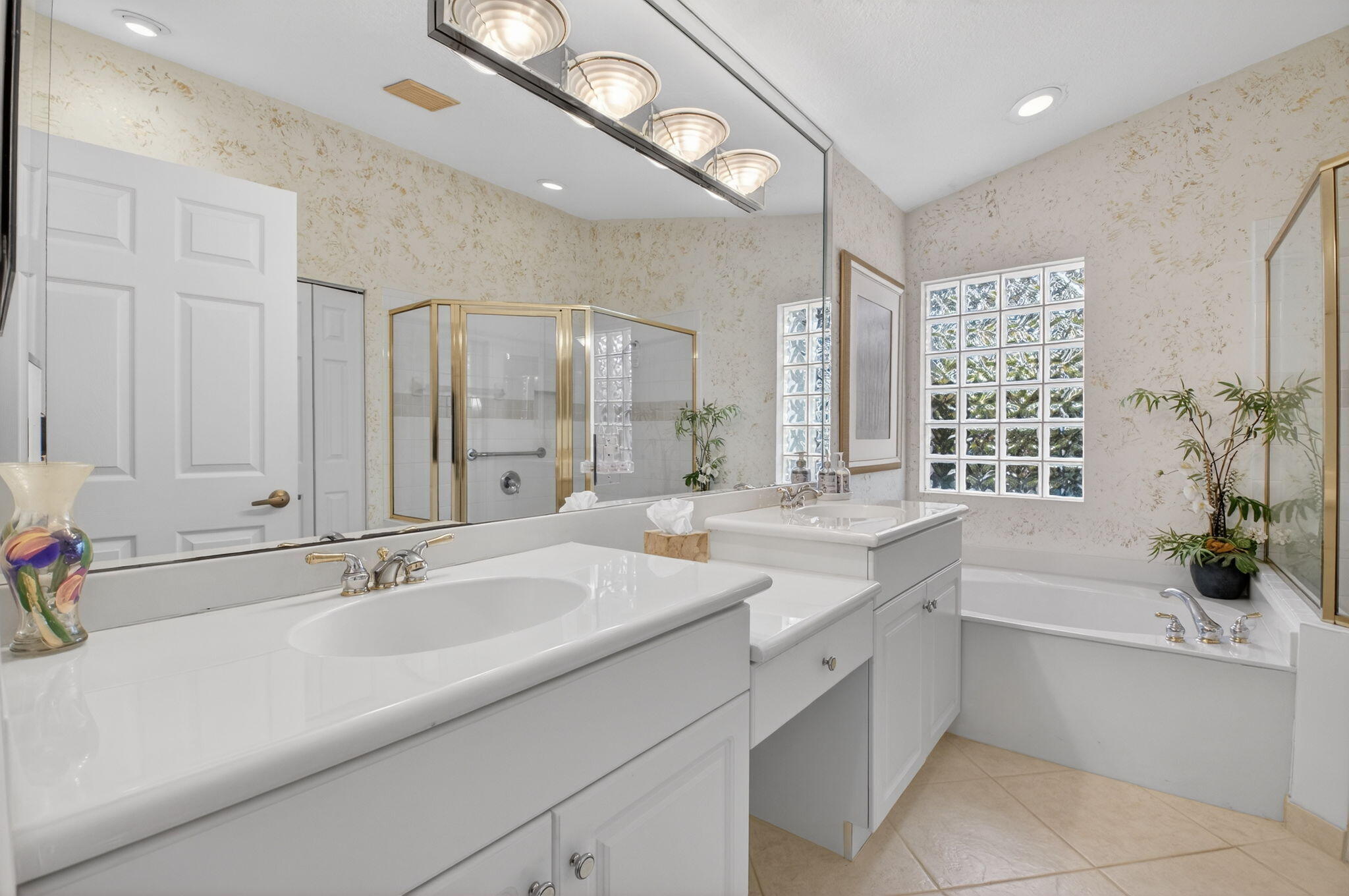 CASCADES - Residential