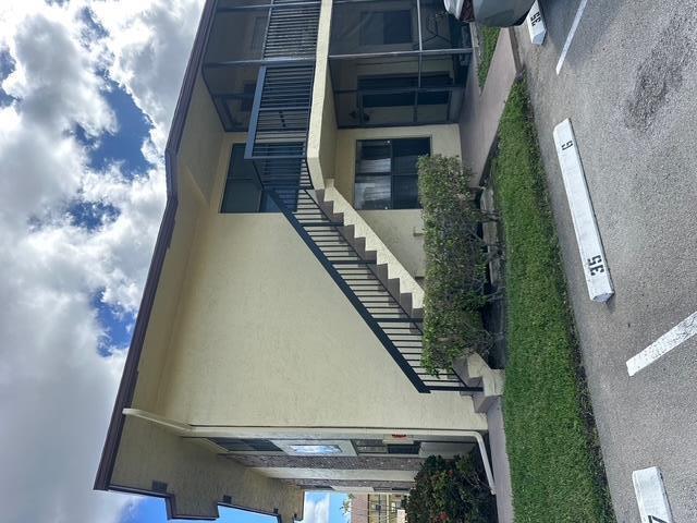 WINDING LAKE TWO AT WELLEBY - Residential Lease