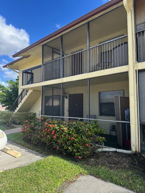 WINDING LAKE TWO AT WELLEBY - Residential Lease