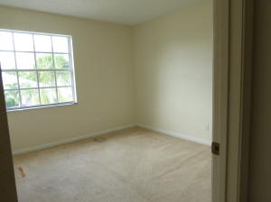 RAINBOW LAKES - Residential