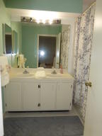 RAINBOW LAKES - Residential