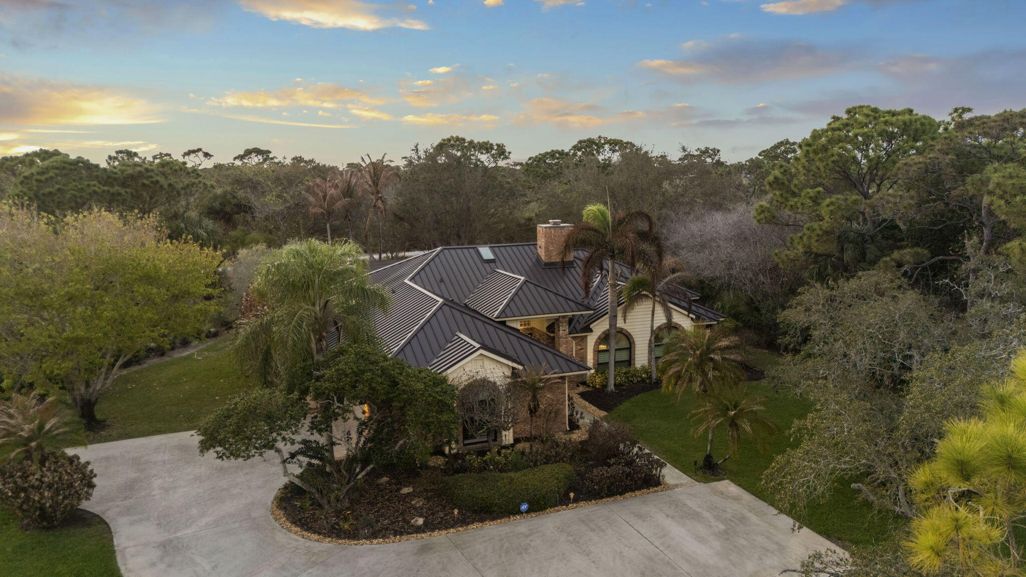 SUGARHILL - Residential