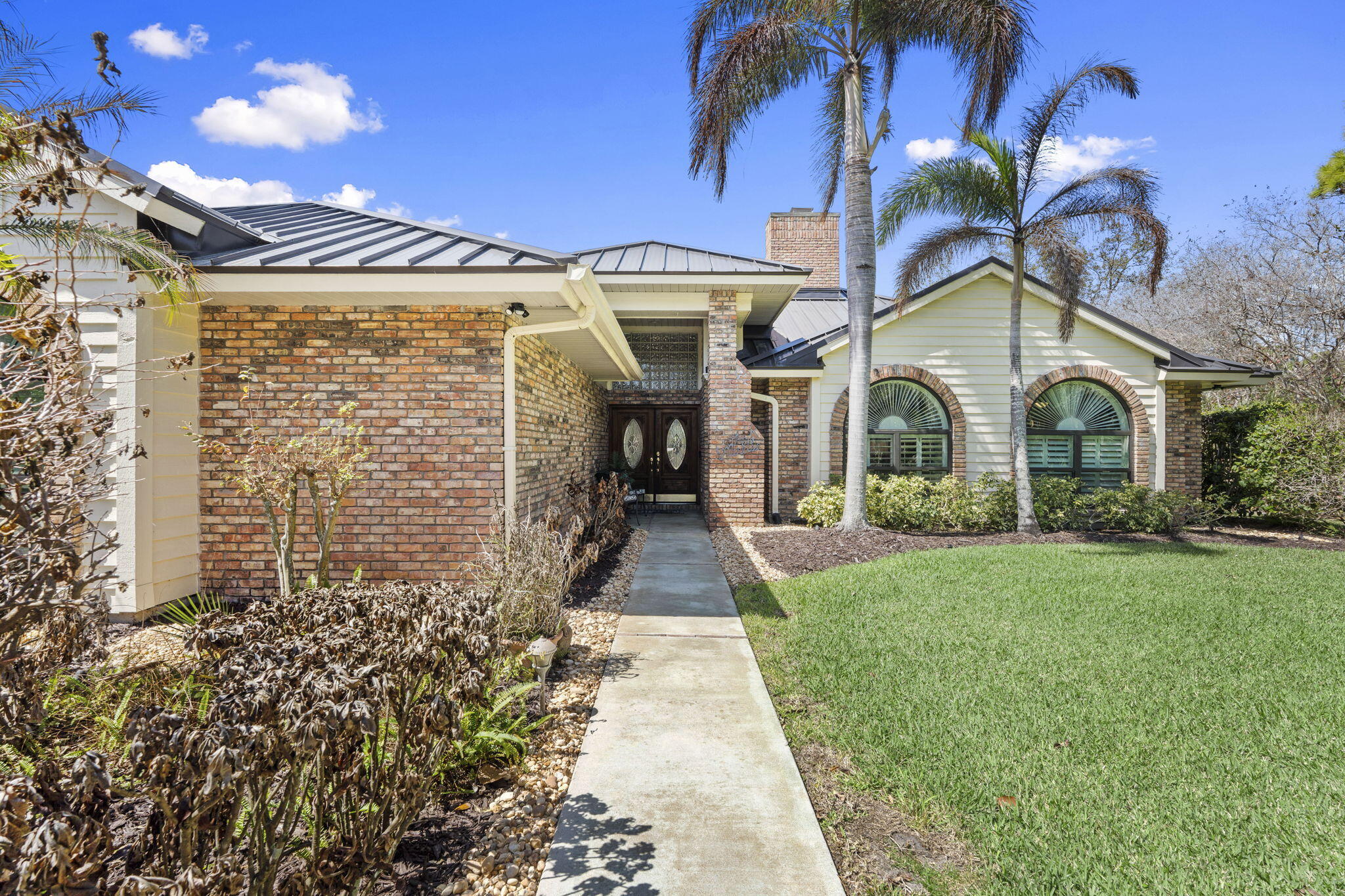 SUGARHILL - Residential