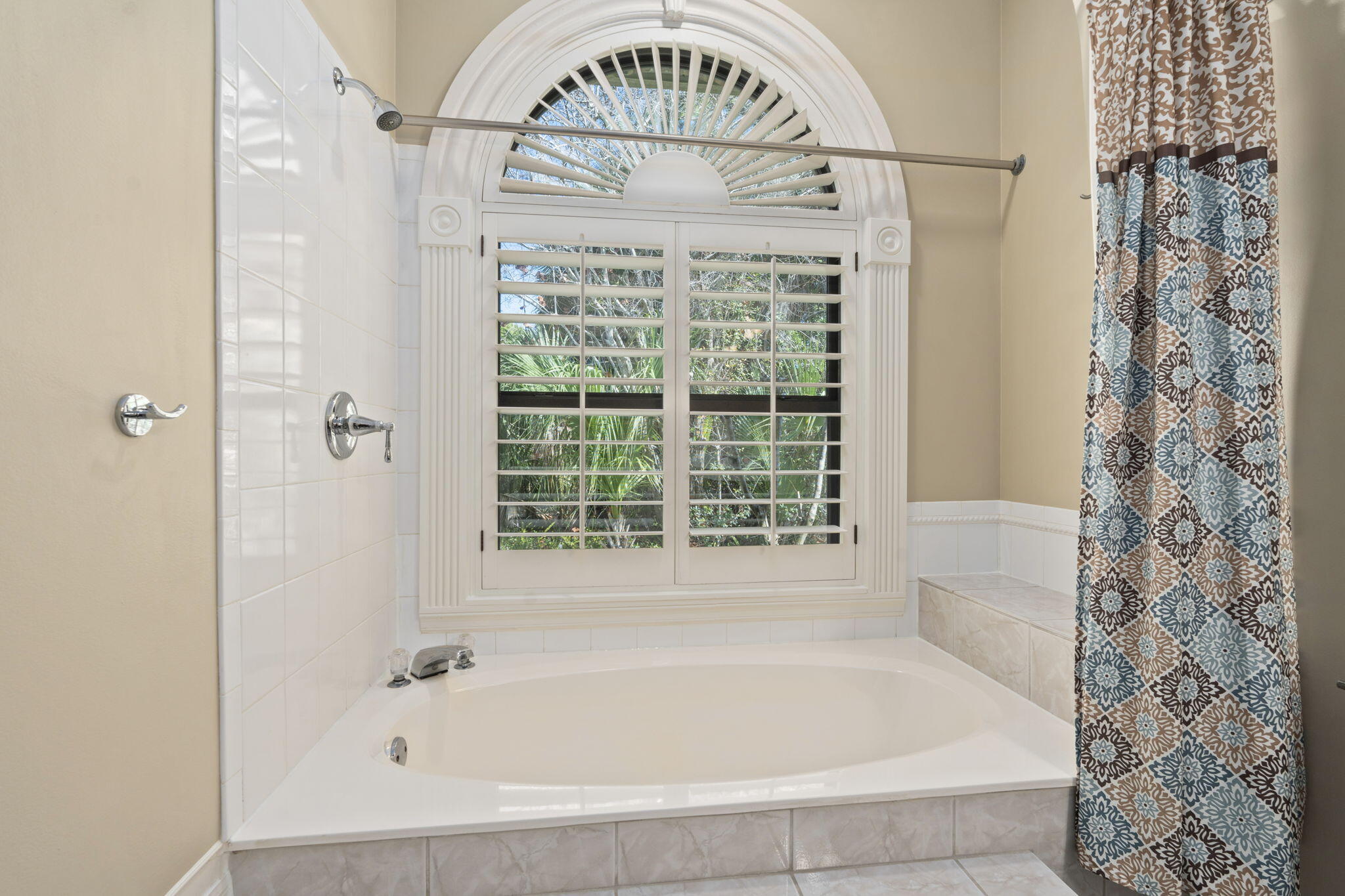 SUGARHILL - Residential