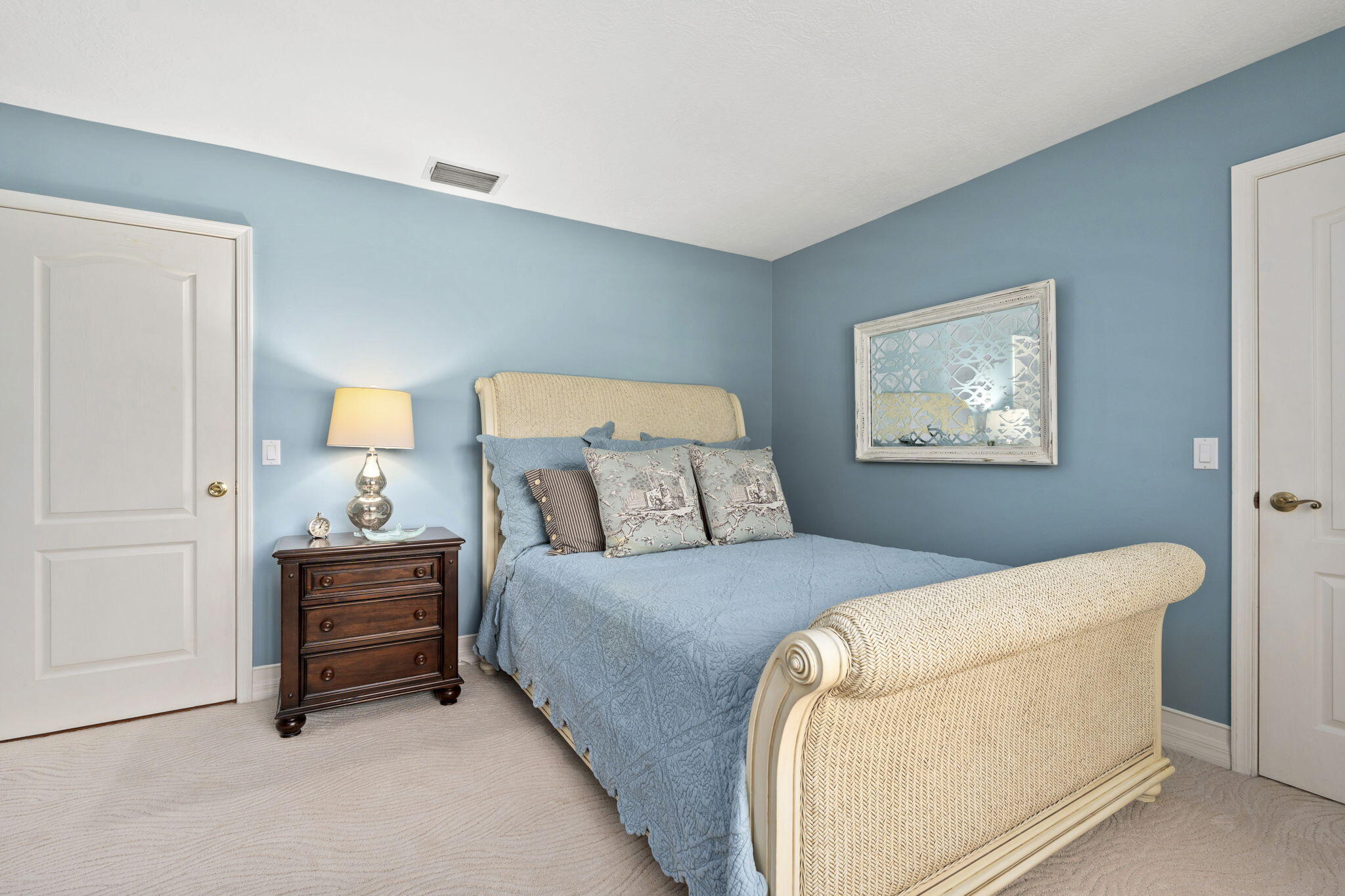 SUGARHILL - Residential