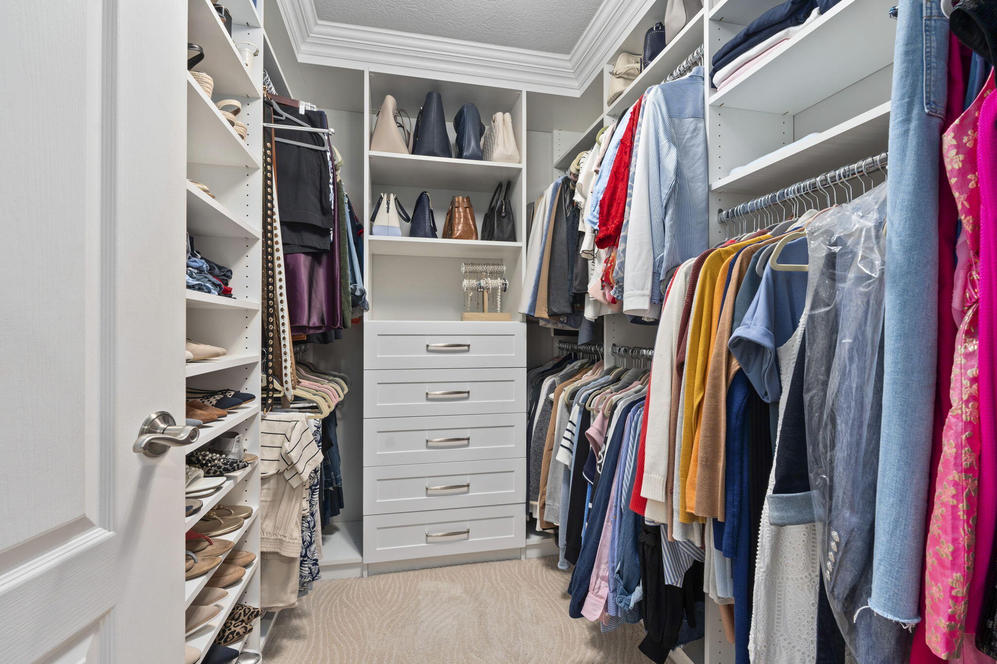 SUGARHILL - Residential