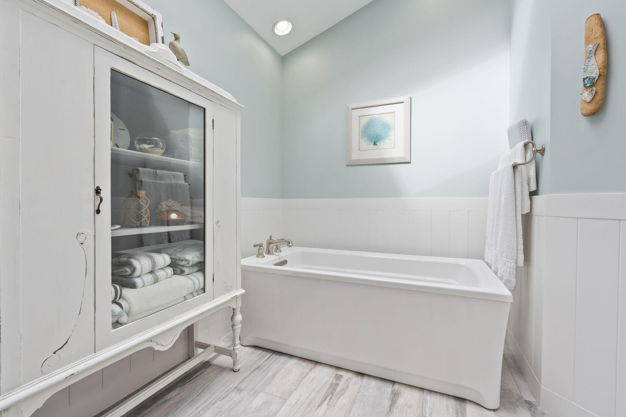 SUGARHILL - Residential