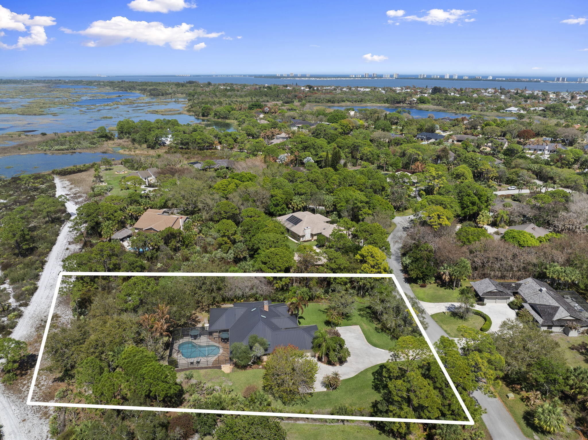 SUGARHILL - Residential