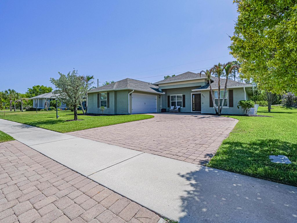 Photo of 922 Yearling Trail, Sebastian, FL 32958 (MLS # B26027008)