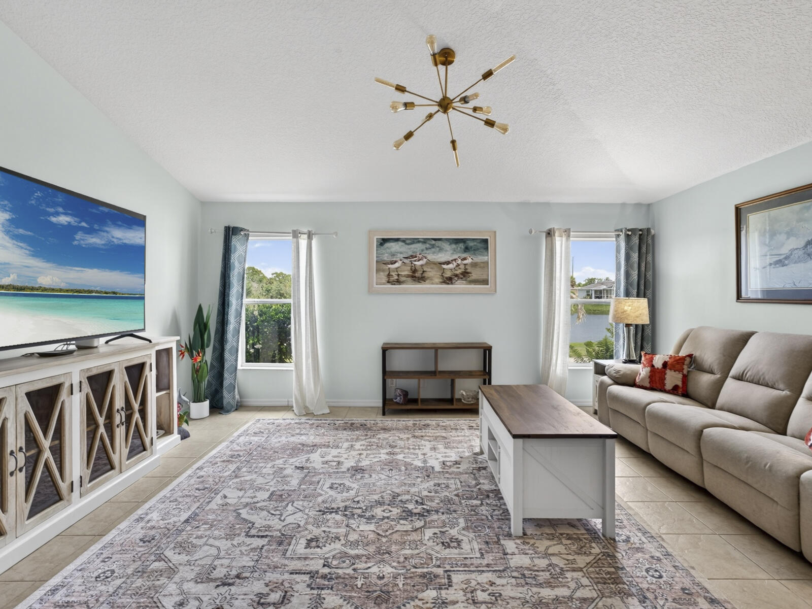 HIGH HAWK OF VERO BEACH PHASE 1 - Residential