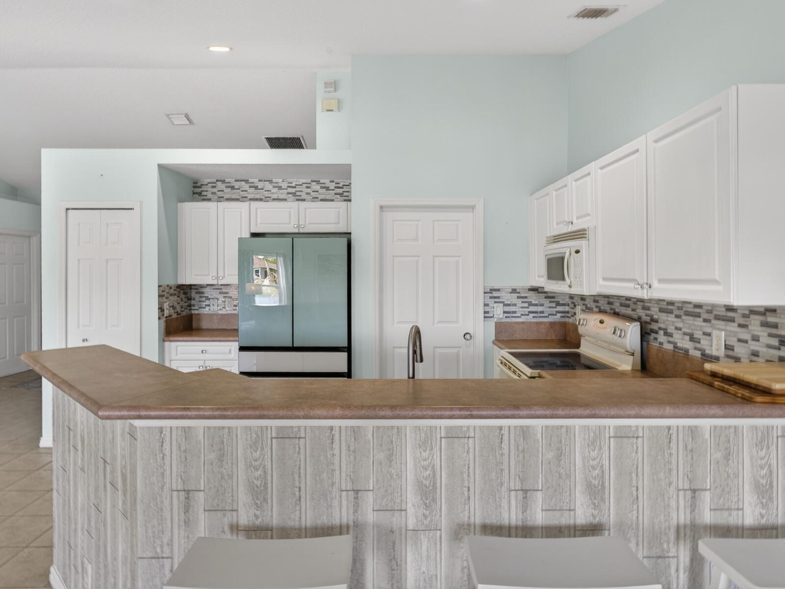 HIGH HAWK OF VERO BEACH PHASE 1 - Residential