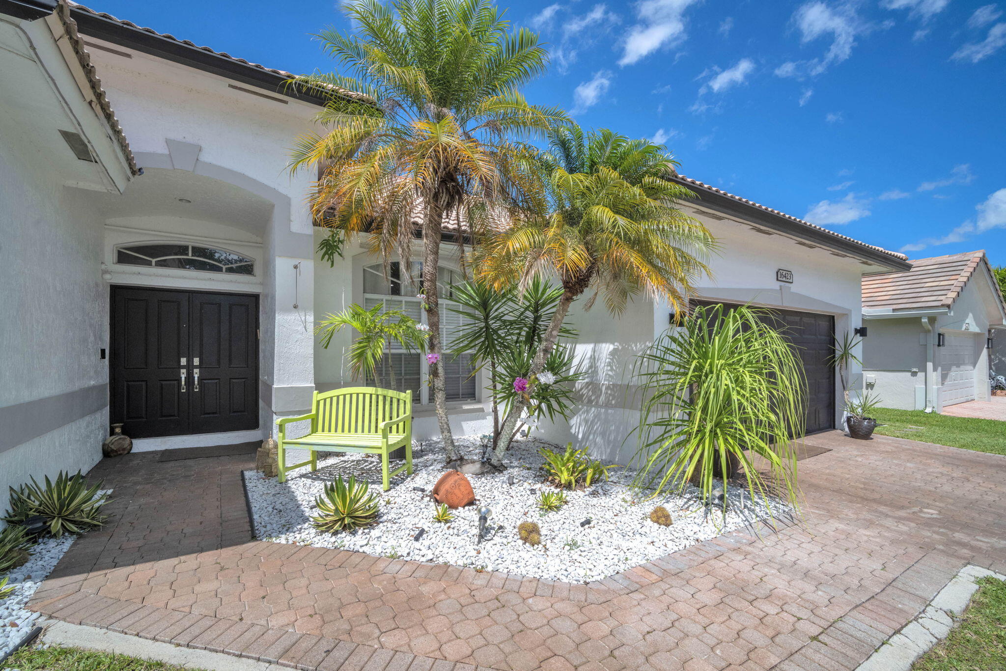 STONERIDGE LAKE ESTATES PLAT - Residential