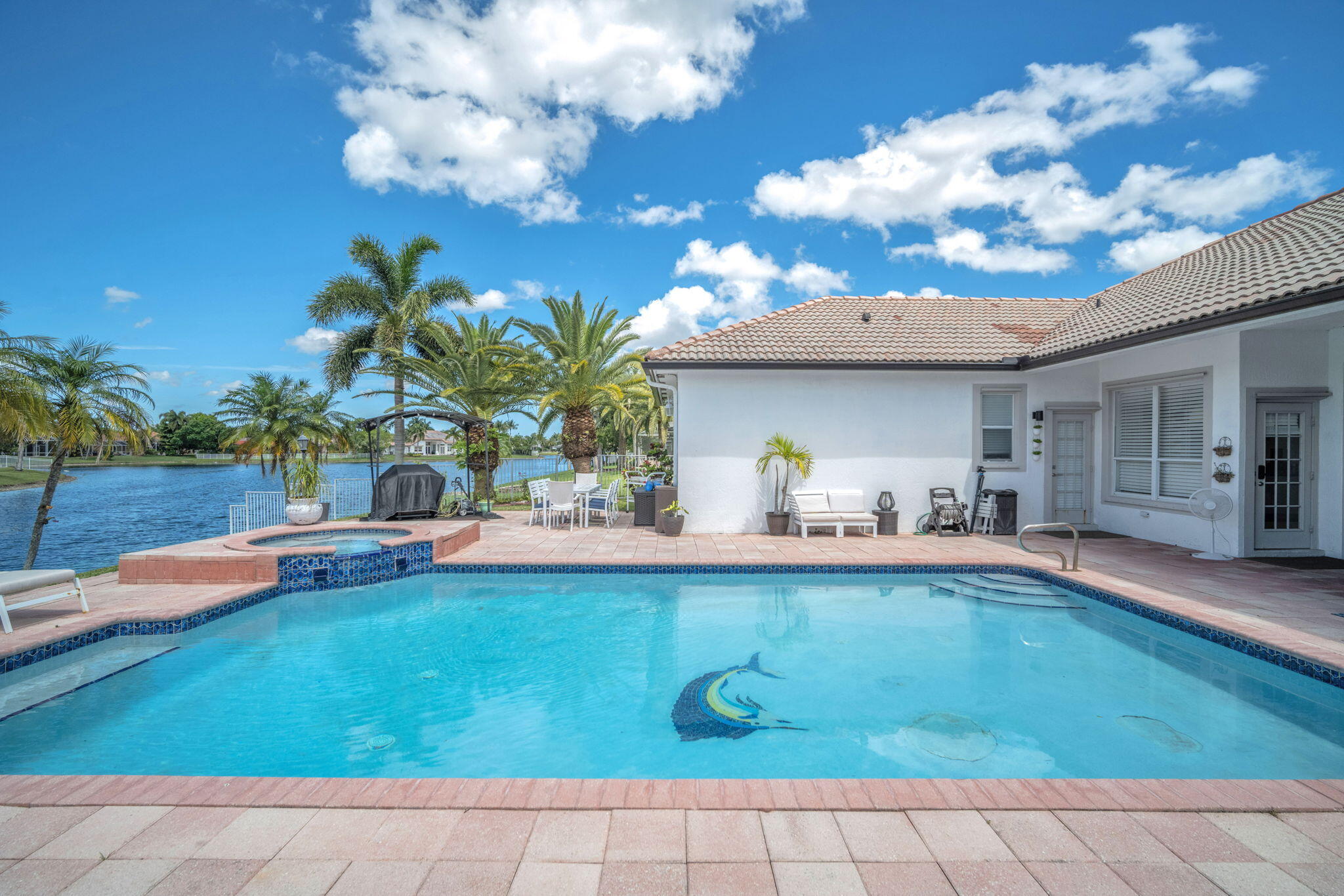 STONERIDGE LAKE ESTATES PLAT - Residential