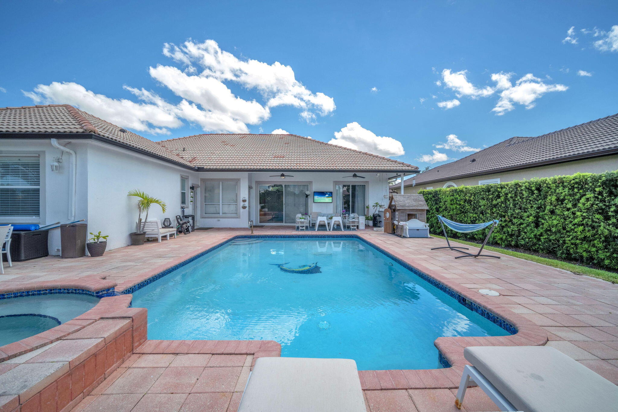 STONERIDGE LAKE ESTATES PLAT - Residential